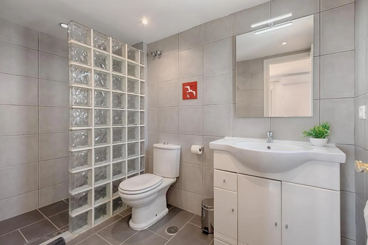 Front Sea View Apartment Estepona